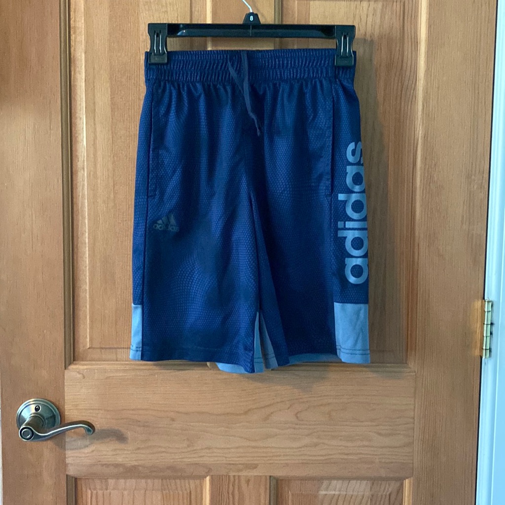 Teen Boy Adidas Blue Athletic Shorts Medium 10/12 Pre-Owned